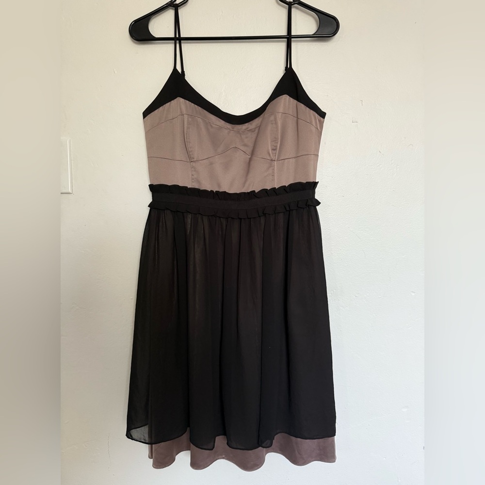 BCBGeneration Black and Tan Tulle Mini Dress with Pockets Women’s Size 6